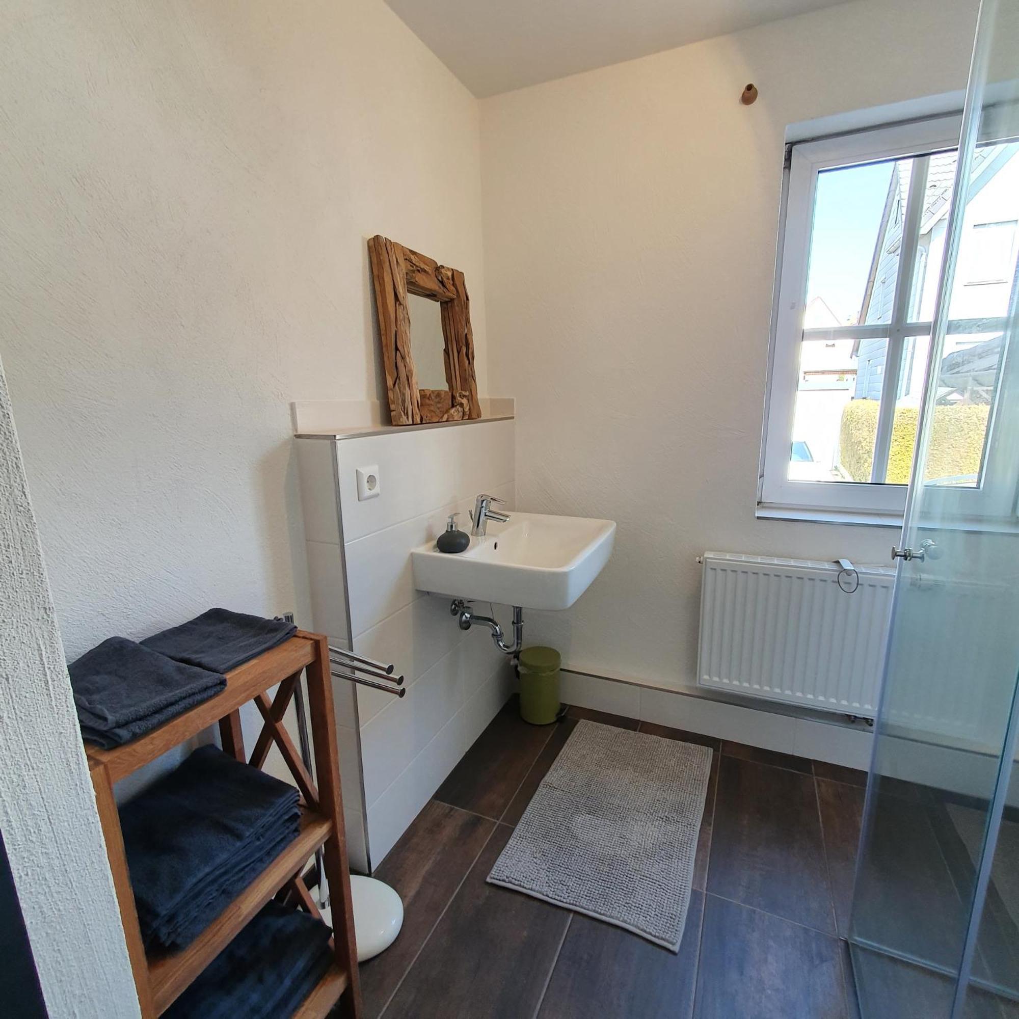 Alte Backstube - Ferienwohnung Huettenstube Und Ferienzimmer Auszeit Erkenbrechtsweiler Luaran gambar