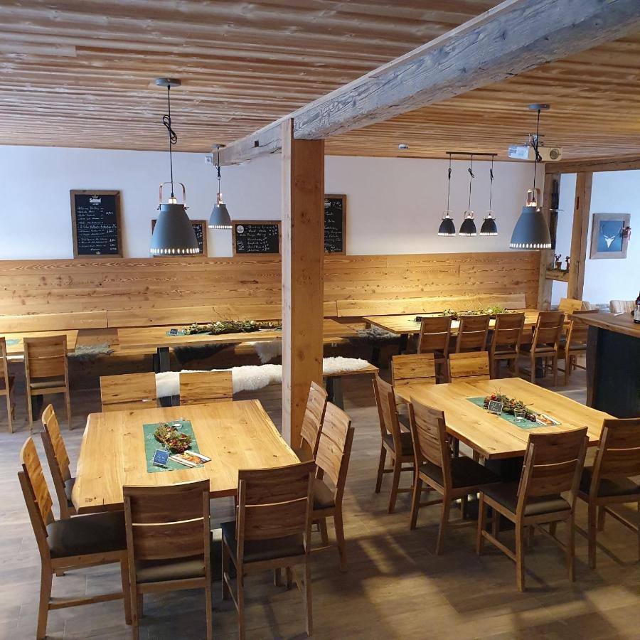 Alte Backstube - Ferienwohnung Huettenstube Und Ferienzimmer Auszeit Erkenbrechtsweiler Luaran gambar